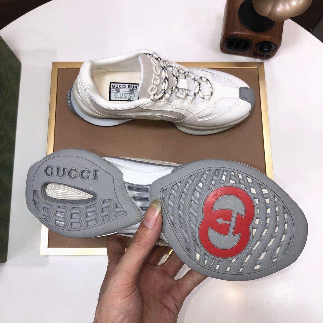 Gucci Low Shoes